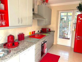 Casa pareada en venta en Elviria en Marbella