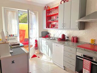 Casa pareada en venta en Elviria en Marbella