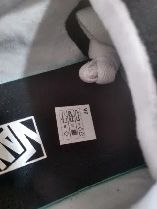 Vans Hylane Negro/Blanco