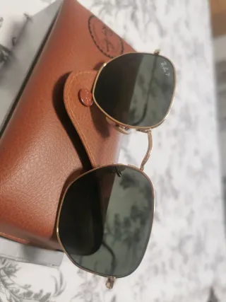 Gafas de sol Ray-Ban Marrones y Doradas,