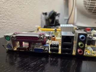 ASUS motherboard + Core 2 Duo CPU + 1GB DDR2