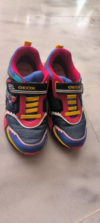 Zapatillas Geox niño con luces