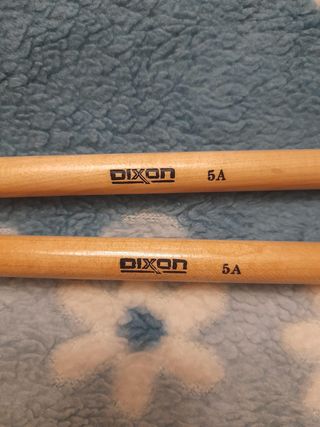 Baquetas Dixon 5A sin usar