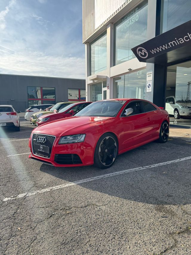Audi RS5 RED EDITION CARBON PACK