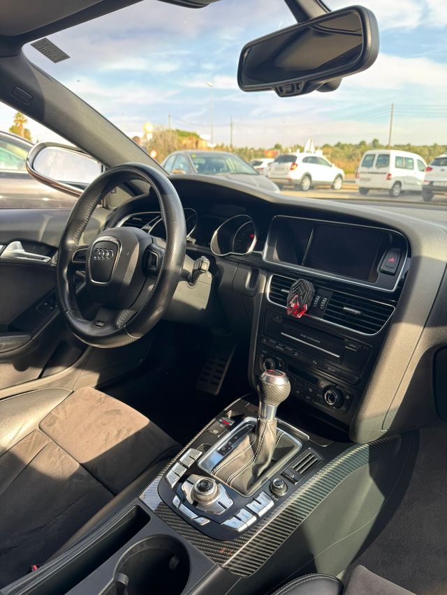 Audi RS5 RED EDITION CARBON PACK