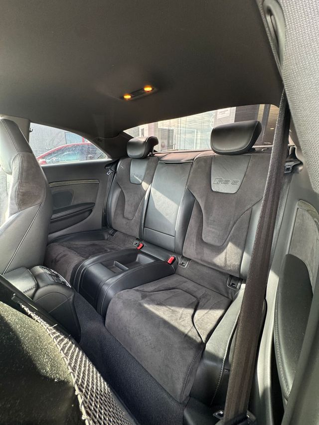 Audi RS5 RED EDITION CARBON PACK