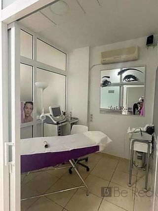 Local comercial en venta en El Bajondillo en Torremolinos