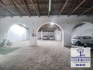Nave industrial en venta en Palma del Río