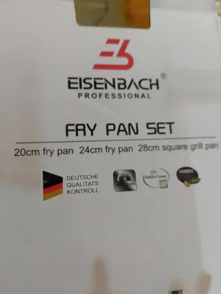 Set 2 Padelle e 1 Bistecchiera Nere/Rosse