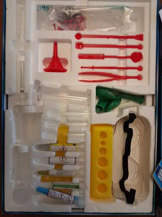 Laboratorio de Química Clementoni +8 años