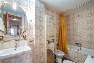 Piso en venta en Barrio de Zaidín en Granada