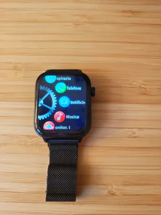 Set 4 Smartwatch Nero e Argento