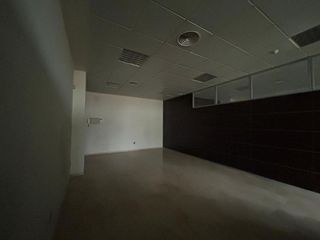Oficina en venta en Arco Norte - Avda. España en Dos Hermanas