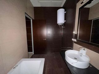 Oficina en venta en Arco Norte - Avda. España en Dos Hermanas