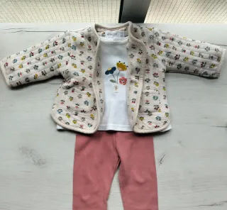 Conjunto Mayoral de tres piezas para niña