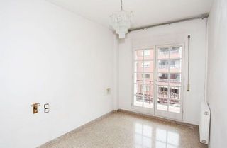 Piso en venta en Artigas - Llefià en Badalona