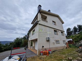 Chalet en venta en Vallirana