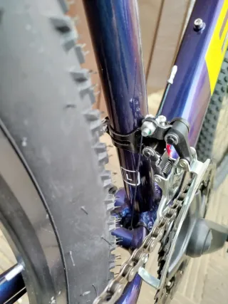 Bicicleta BH Azul y Amarilla