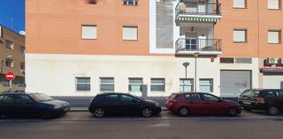 Local comercial en alquiler en Puente Genil
