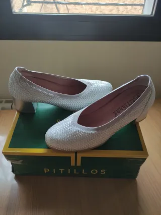 Zapatos de vestir Pitillos plateados