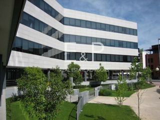 Oficina en alquiler en El Soto de la Moraleja en Alcobendas