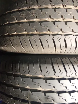 2 Neumáticos montados 205/65R15C 102/100T