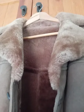 Chaquetón piel vuelta marrón