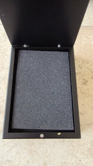 Set accessori vino in cofanetto in legno nero