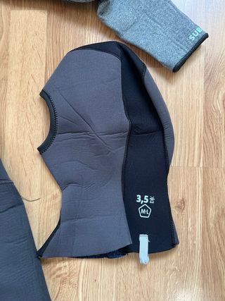 Traje Neopreno Subea 3.5mm Mujer Talla S + Capucha