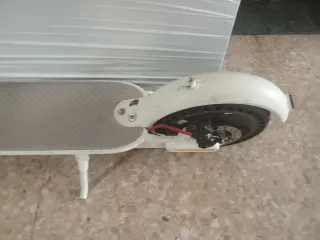 Patinete Eléctrico Blanco