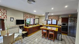 Chalet en venta en Santa Maria de Trassierra en Córdoba