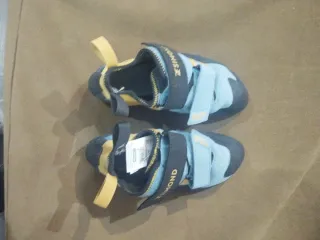 Pies de gato escalada Simond casi nuevos