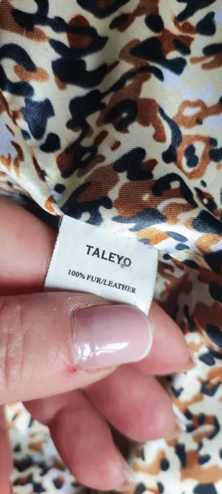 Chaquetón piel conejo y zorro negro