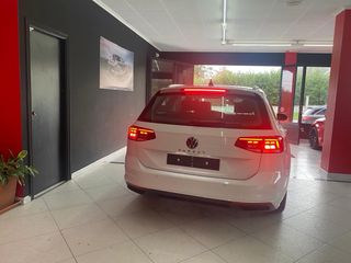 Volkswagen Passat 2021 .