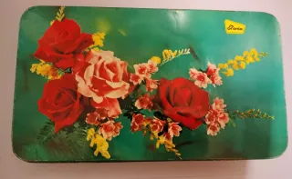 Antigua caja de caramelos "El avión"