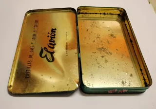 Antigua caja de caramelos "El avión"