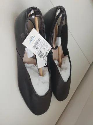 Manoletinas Zara Marrón T41 Sin Estrenar