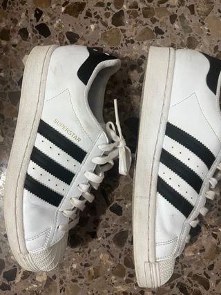 Zapatillas Adidas Superstar Blancas y Negras