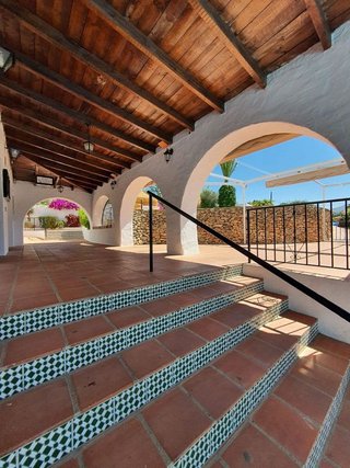 Restaurante en venta en Almijara - Capistrano - Cueva de Nerja en Nerja