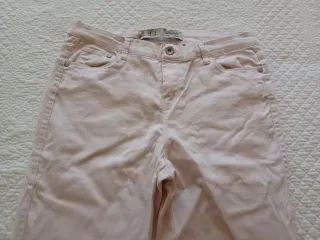 Pantalón vaquero beige