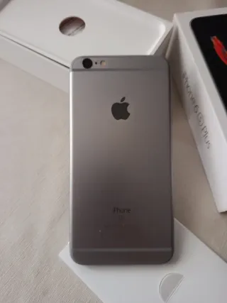 iPhone 6 Plus para piezas, no funciona,