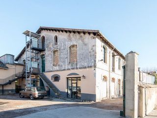 Local comercial en alquiler en Santa Clara-Caputxins-Hospital en Vic