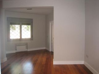 Casa pareada en alquiler en Nueva España en Madrid