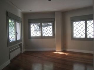 Casa pareada en alquiler en Nueva España en Madrid