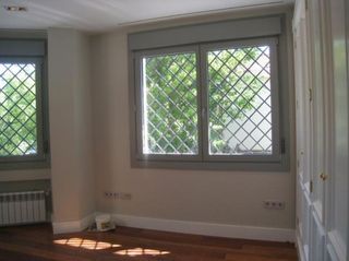 Casa pareada en alquiler en Nueva España en Madrid