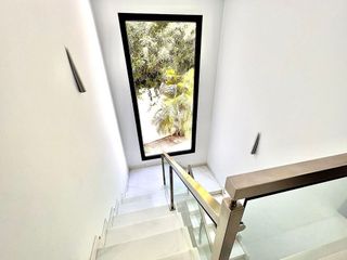 Casa en alquiler en Nueva Andalucía centro en Marbella