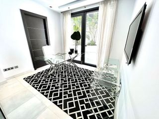 Casa en alquiler en Nueva Andalucía centro en Marbella