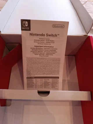 Caja y manual Nintendo Switch OLED