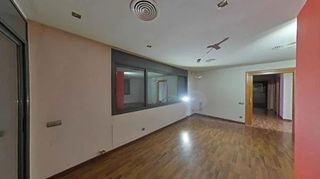 Chalet en venta en La Collada - Sis Camins - Fondo Somella - Santa Maria en Vilanova i La Geltrú