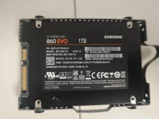 PS4 Slim 1TB SSD Sony Negra versión 12.0